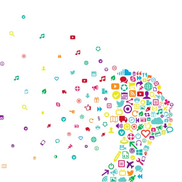 Publica en Línea - iSocial50